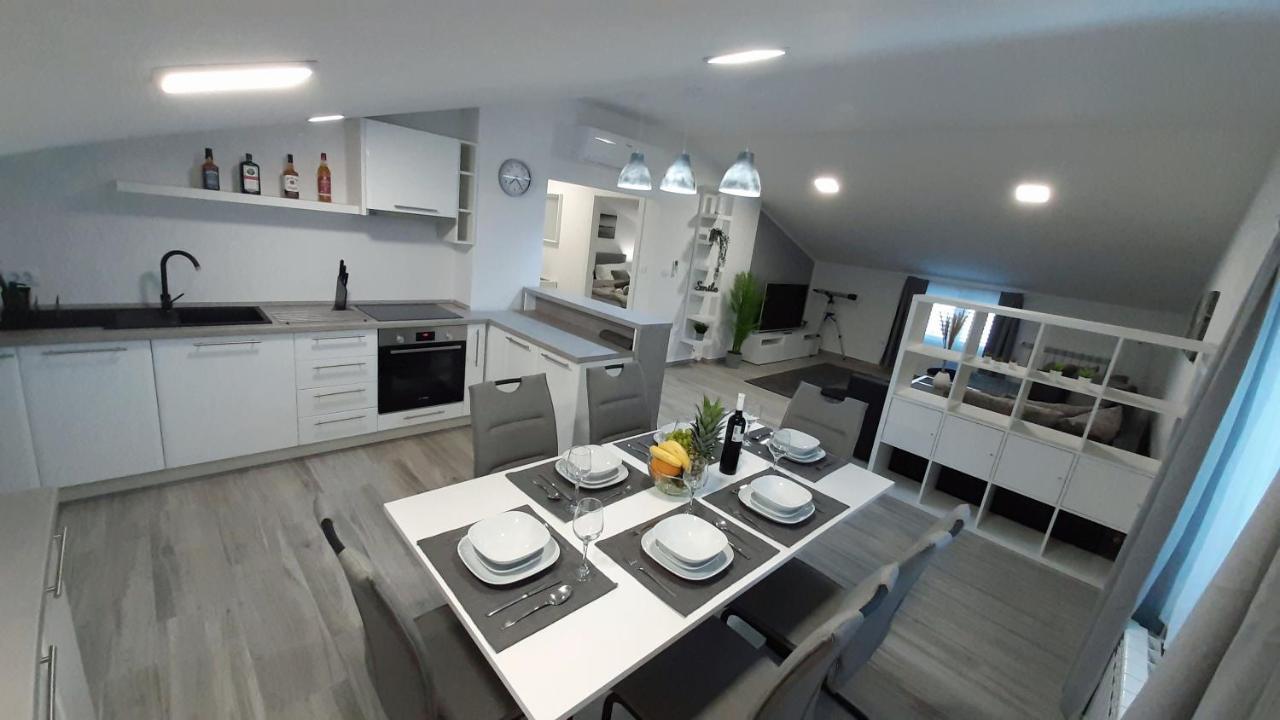 Guesthouse Villa Brestova Пломин Екстериор снимка