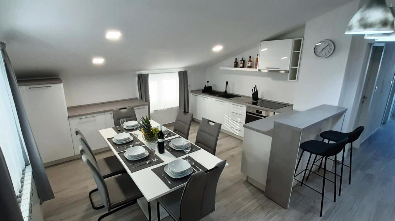 Guesthouse Villa Brestova Пломин Екстериор снимка