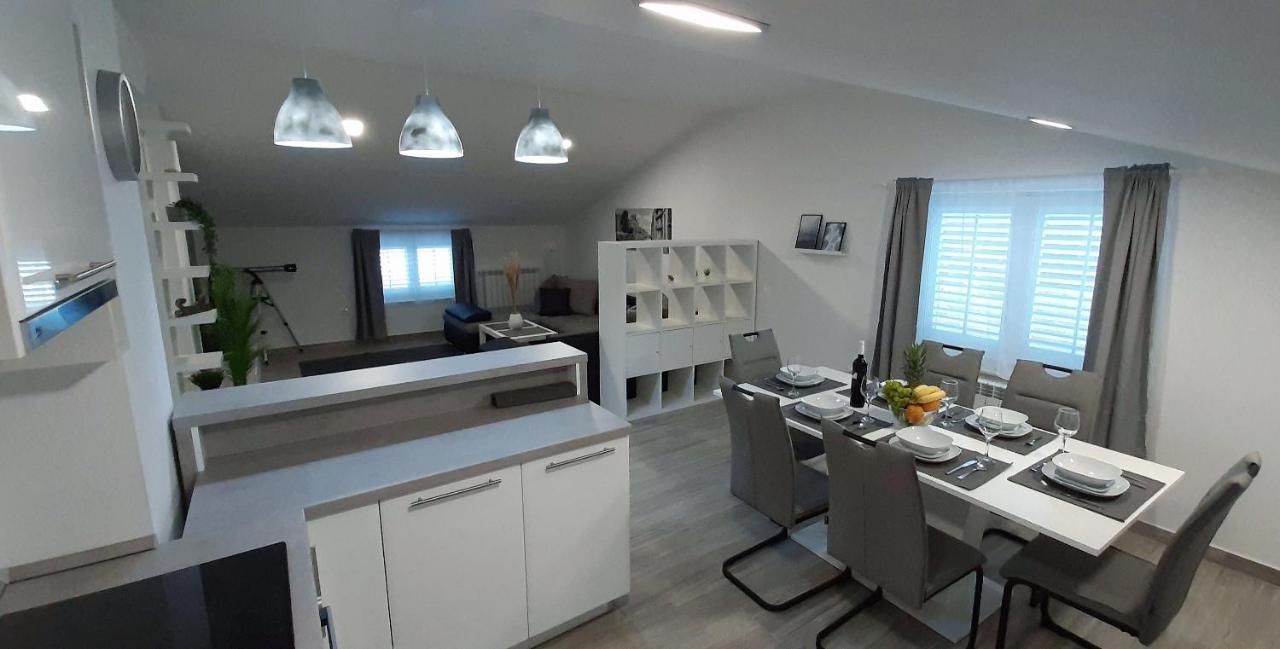 Guesthouse Villa Brestova Пломин Екстериор снимка