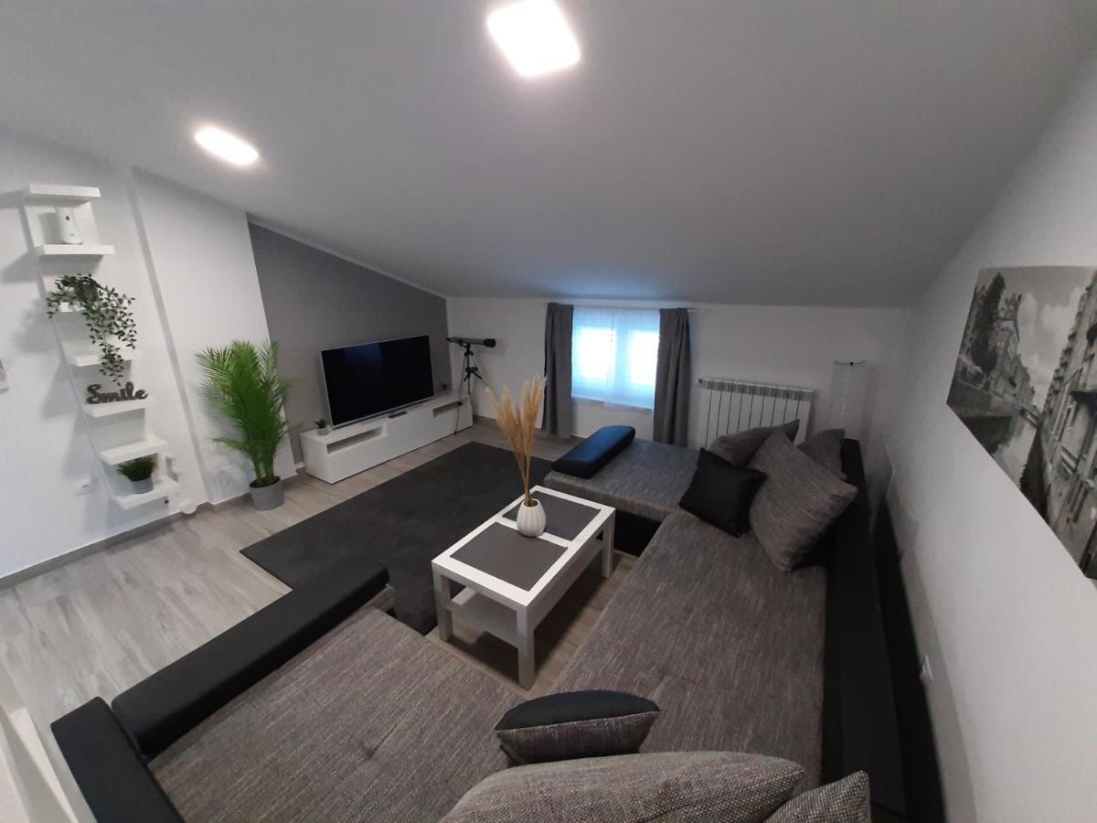 Guesthouse Villa Brestova Пломин Екстериор снимка